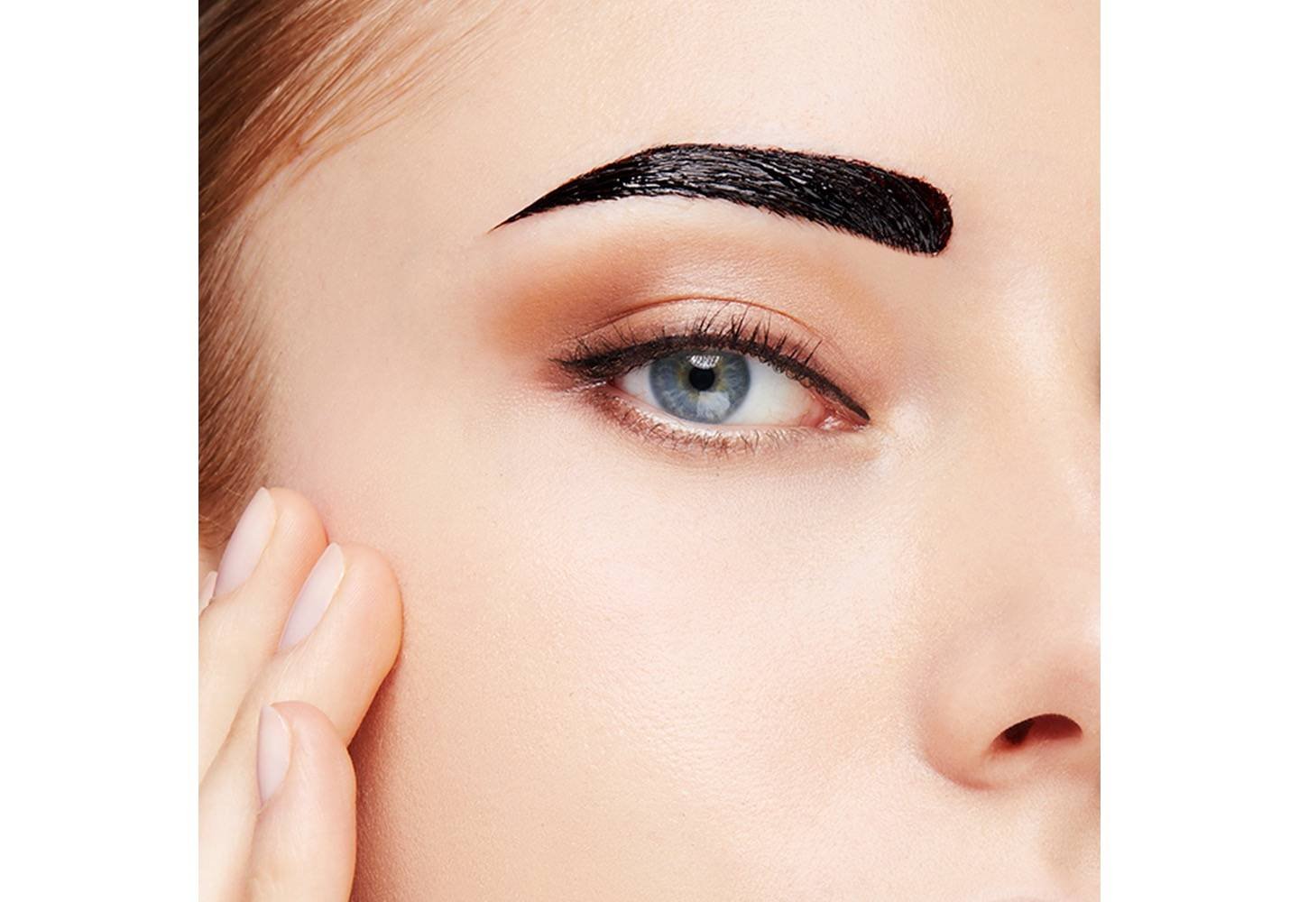 Ημιμόνιμο Τατουάζ Φρυδιών