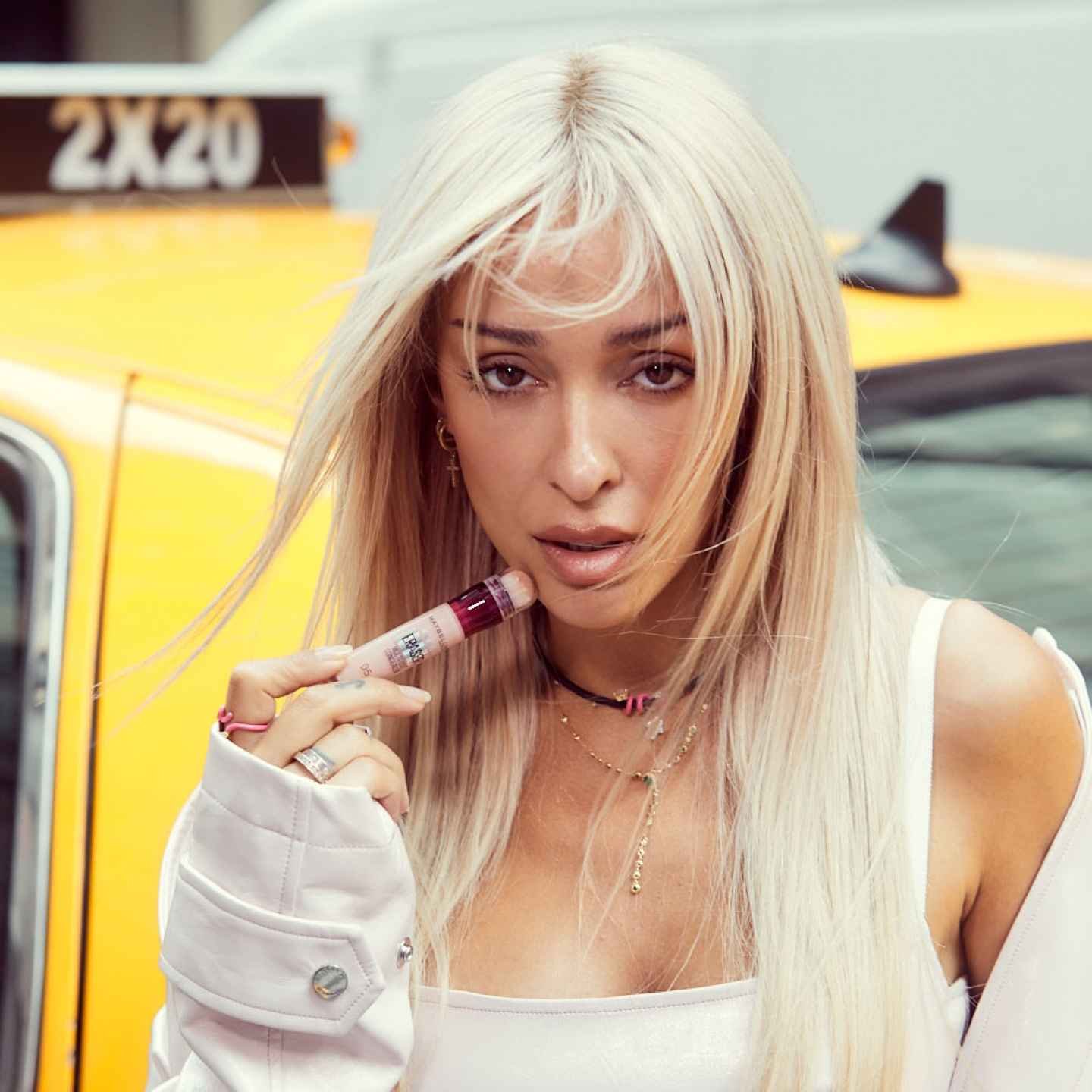 Instant Eraser Look Eleni Foureira