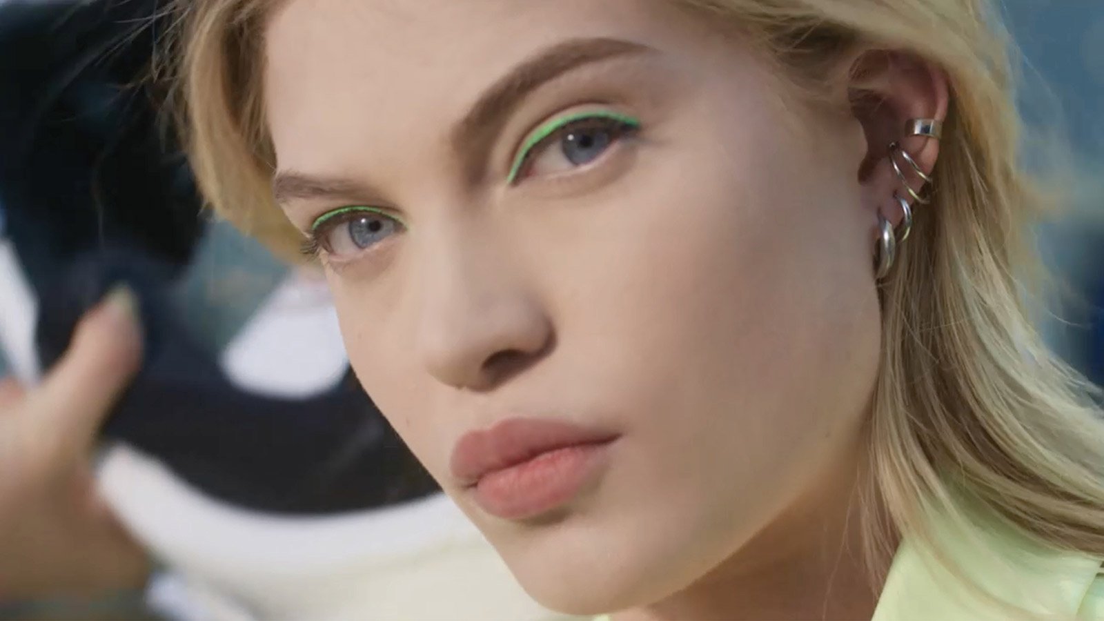 Video Superstay Hybrid Powder Foundation