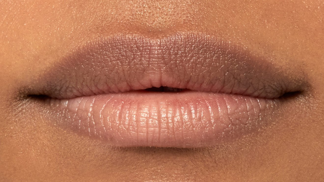 Maybelline Lifter Plump Slider Before