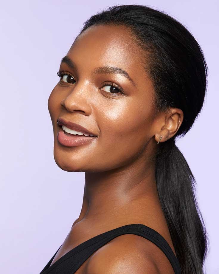 How to Apply Liquid Matte Lipstick model with purple lips